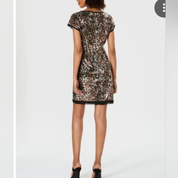 NWT Vince Camuto multi-color dress size 2. - Picture 2 of 14